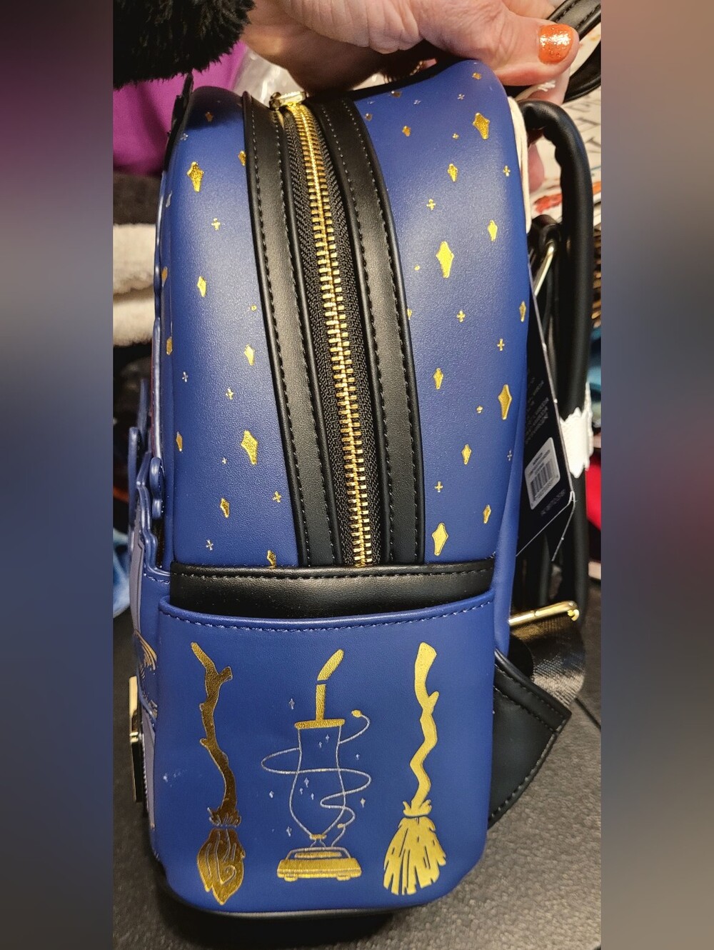 Loungefly Disney Hocus Pocus Sisters & Binx Mini Backpack - Picture 4 of 8